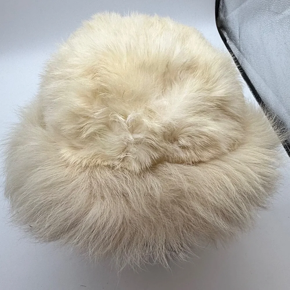 Vintage Union Made Cream Real Fur Pillbox Hat Winter Glam Cloche old Hollywood